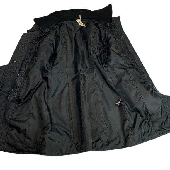 Soia and Kyo Wool Blend Jacket with Down Filled Bib and Cuffs - Picture 2 of 10